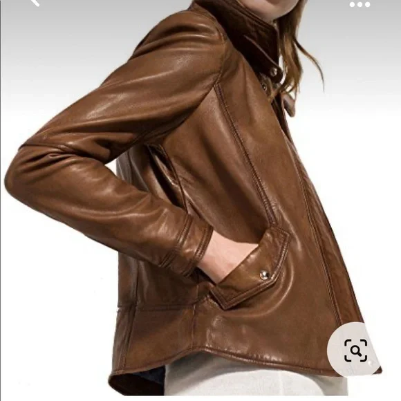 Massimo Dutti Women's leather Jacket - Picture 2 of 9